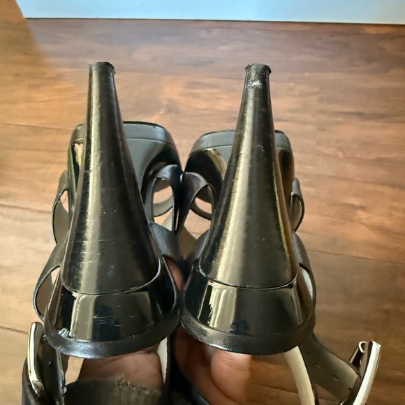 Michael Kors Carla Black Leather Platform Sandals-Size 8.5-Sexy, Black Tie - Picture 7 of 16